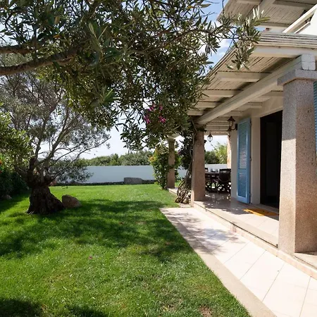 Erma With Pool By Wonderful Italy Villa