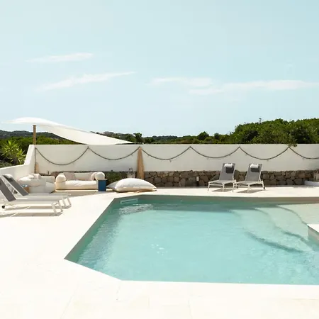 Erma With Pool By Wonderful Italy