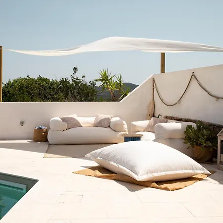 Erma With Pool By Wonderful Italy Villa