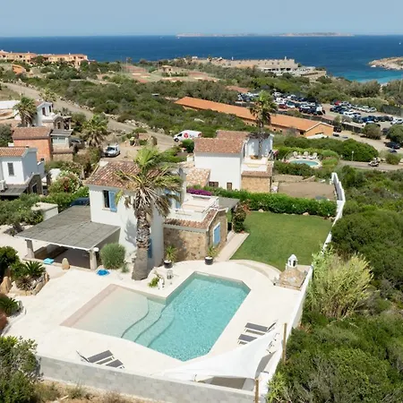 Villa Erma With Pool By Wonderful Italy